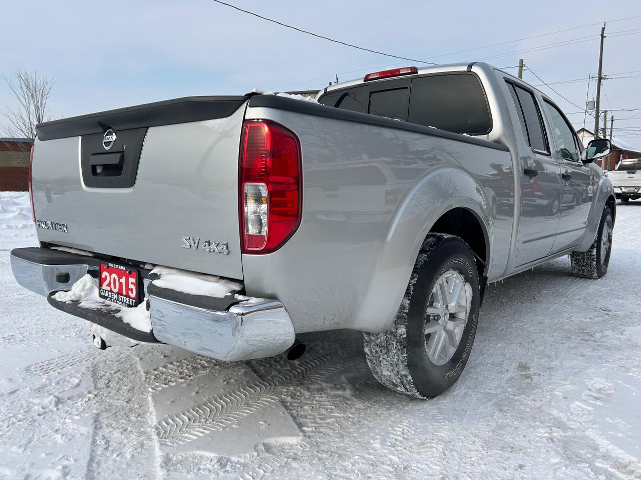 2015 Nissan Frontier SV Photo
