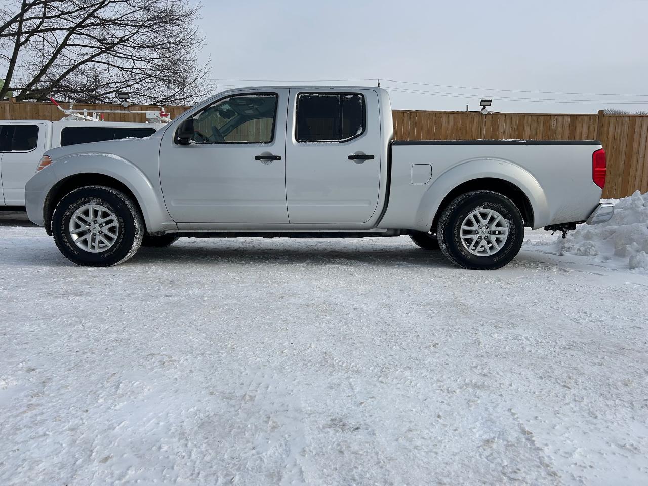 2015 Nissan Frontier SV Photo