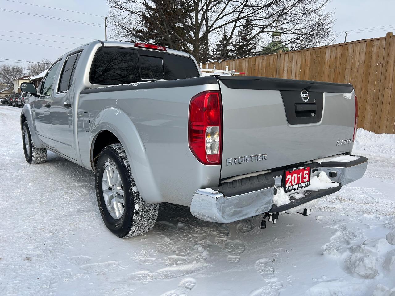 2015 Nissan Frontier SV Photo