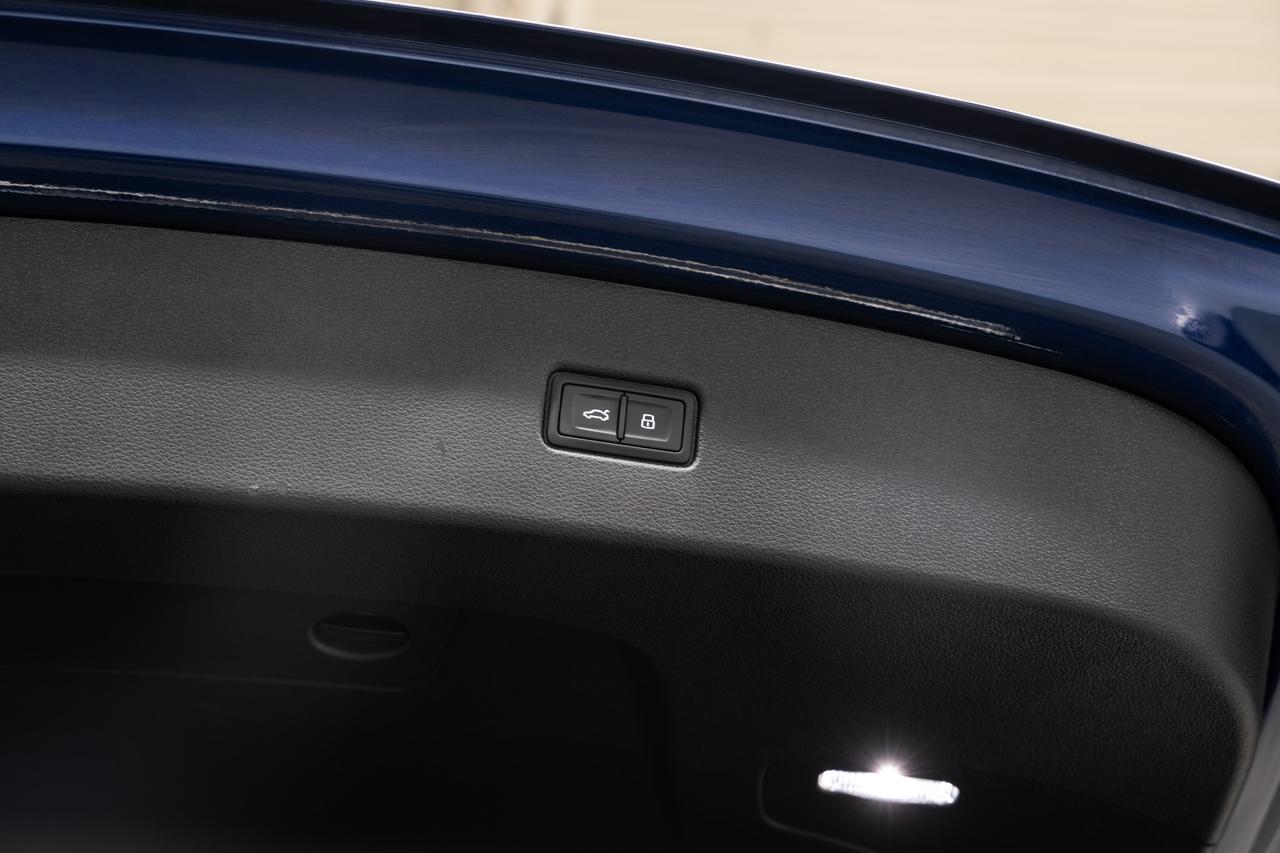 2022 Audi Q5 PROGRESSIV S-Line AWD | Nav | Panoroof | CarPlay