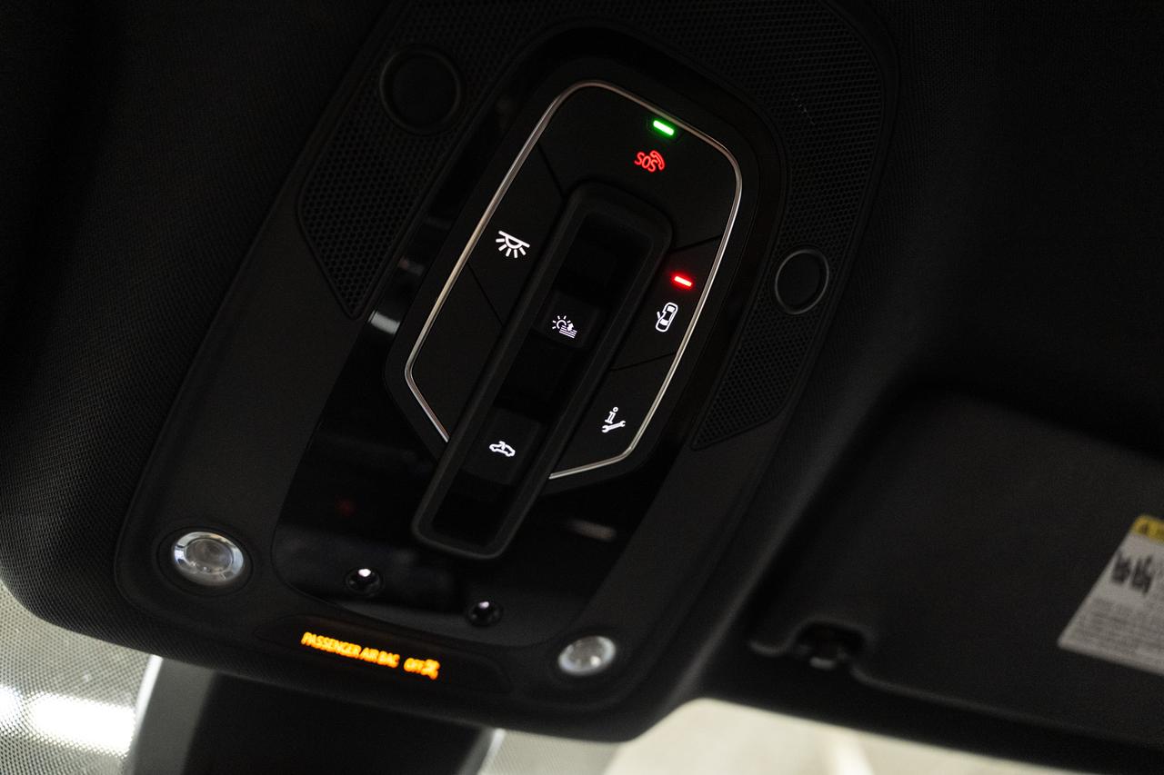 2022 Audi Q5 PROGRESSIV S-Line AWD | Nav | Panoroof | CarPlay