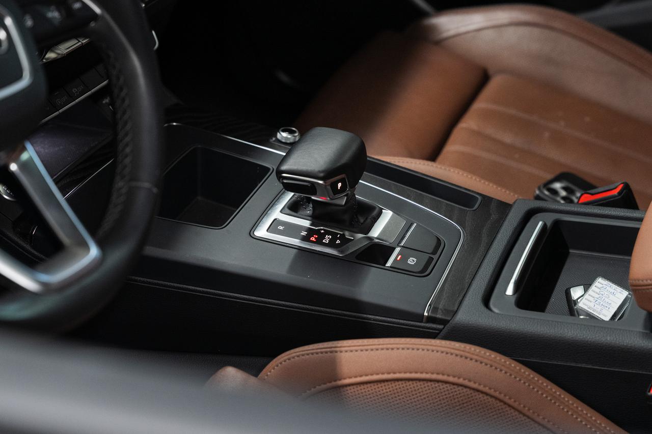 2022 Audi Q5 PROGRESSIV S-Line AWD | Nav | Panoroof | CarPlay