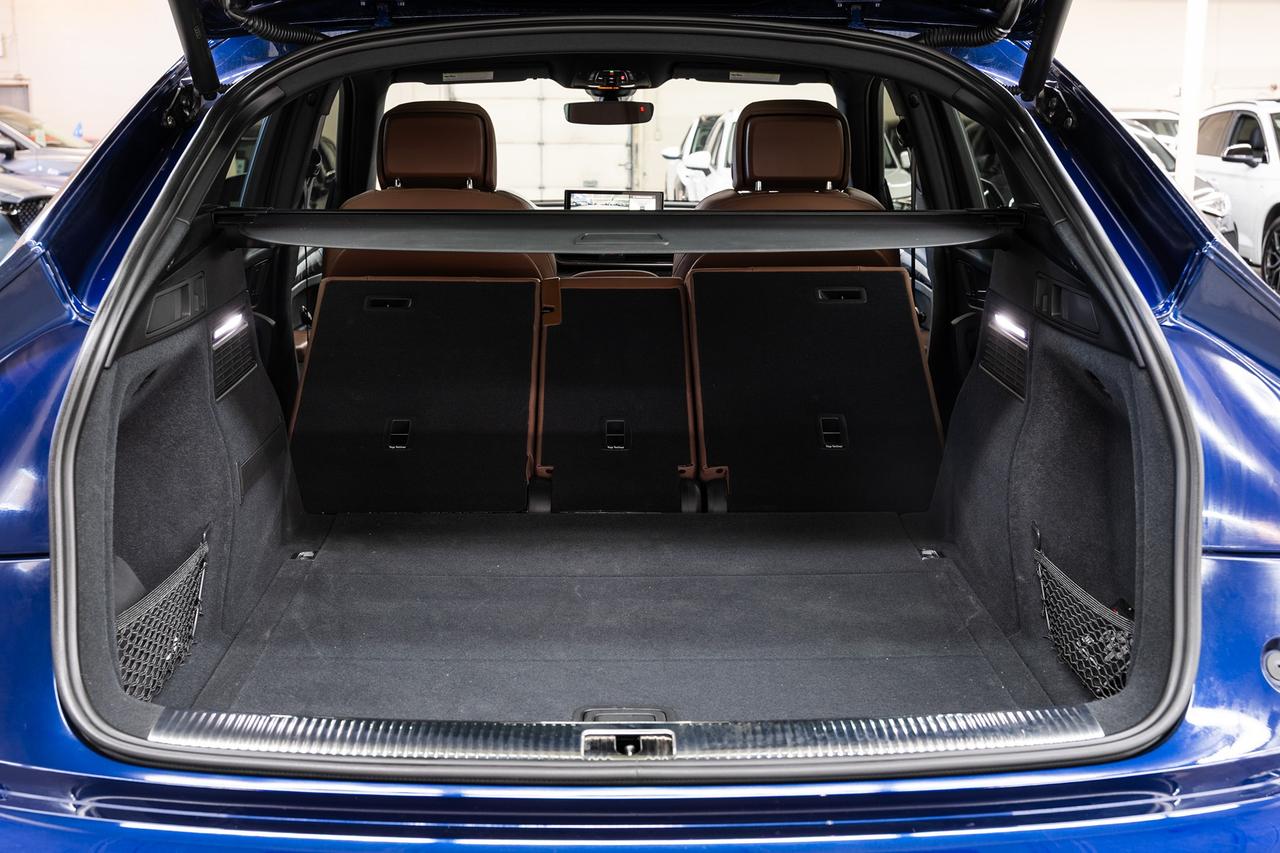 2022 Audi Q5 PROGRESSIV S-Line AWD | Nav | Panoroof | CarPlay