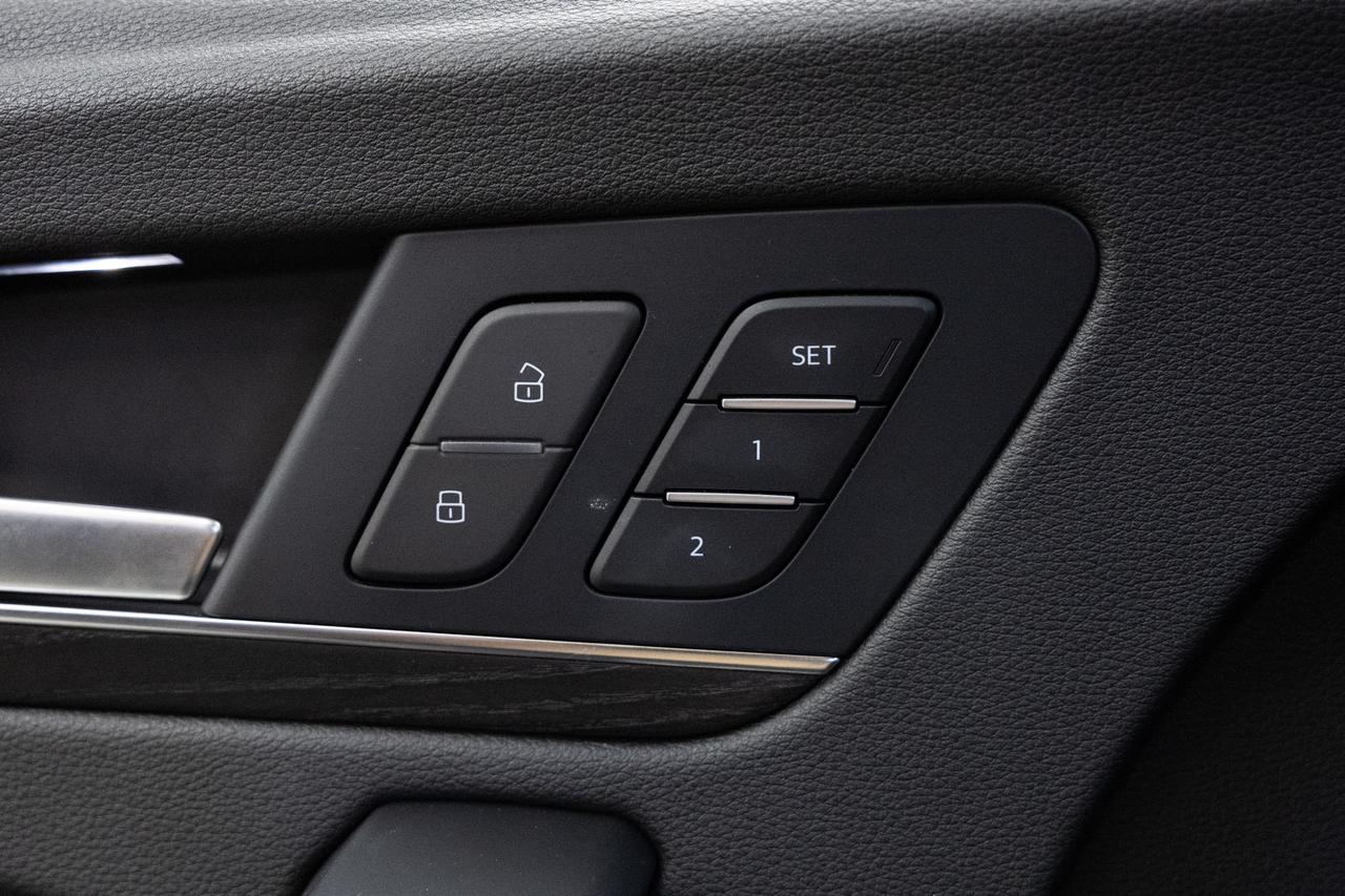 2022 Audi Q5 PROGRESSIV S-Line AWD | Nav | Panoroof | CarPlay