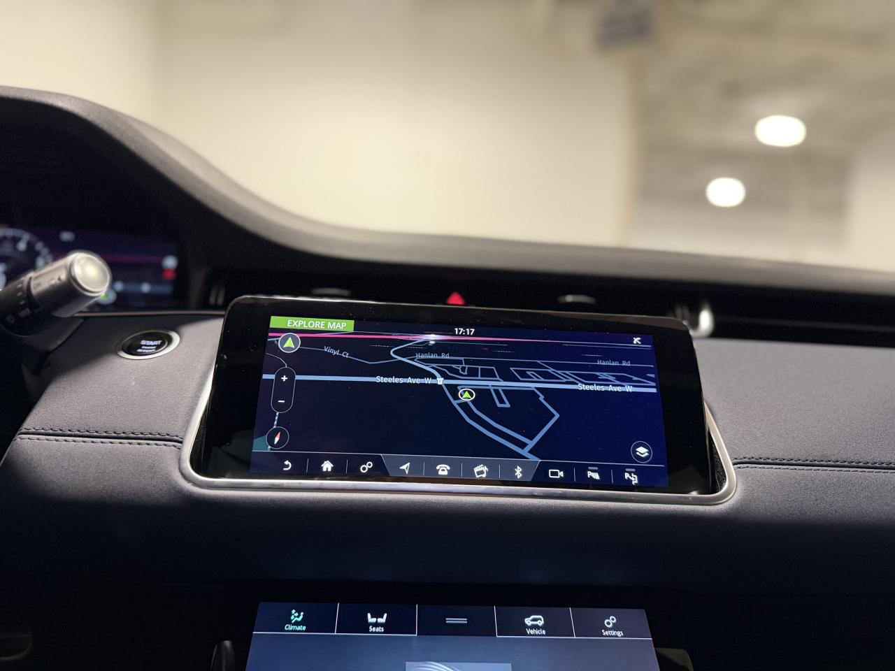 2020 Land Rover Range Rover Evoque SE | BLUE LEATHER | PANO ROOF | Photo