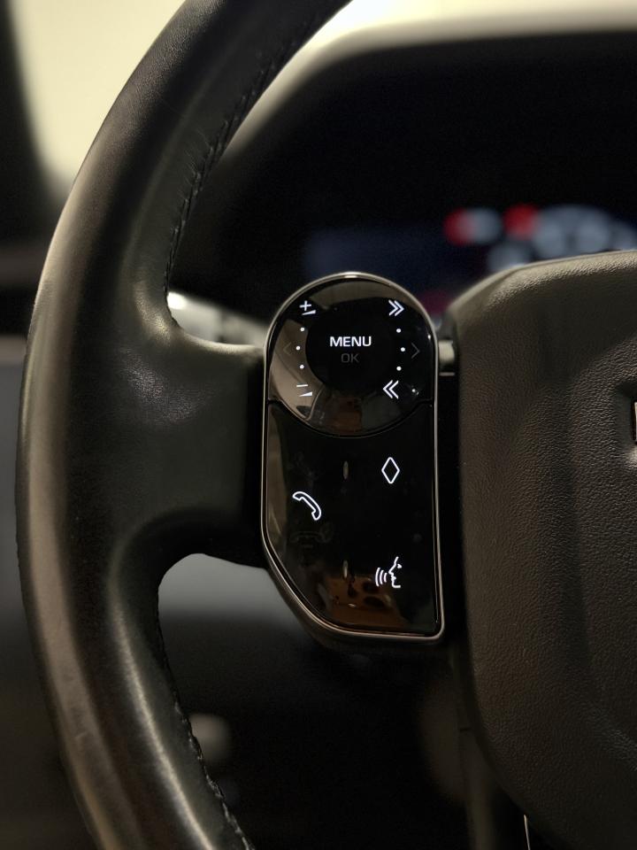 2020 Land Rover Range Rover Evoque SE | BLUE LEATHER | PANO ROOF | Photo