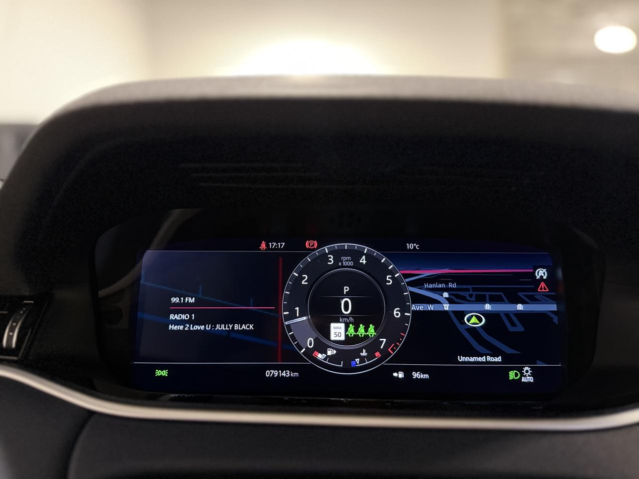 2020 Land Rover Range Rover Evoque SE | BLUE LEATHER | PANO ROOF | Photo