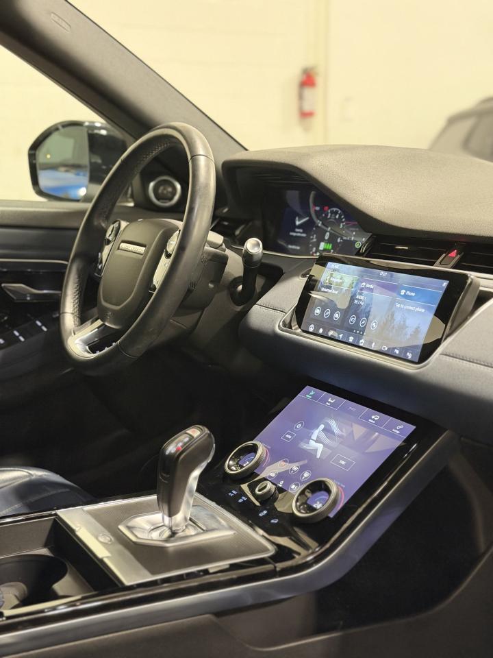 2020 Land Rover Range Rover Evoque SE | BLUE LEATHER | PANO ROOF | Photo