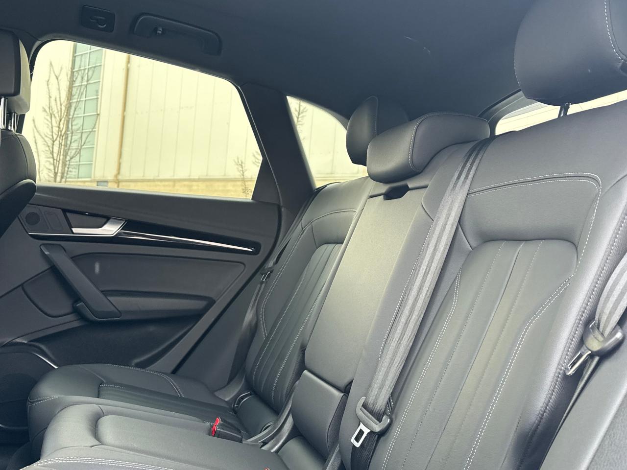 2023 Audi Q5 Komfort **CLEAN CARFAX** Photo