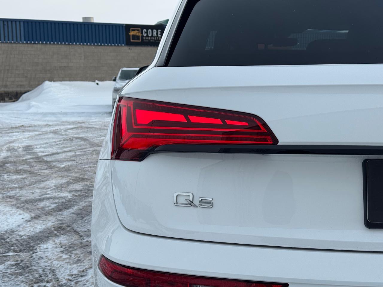 2023 Audi Q5 Komfort **CLEAN CARFAX** Photo