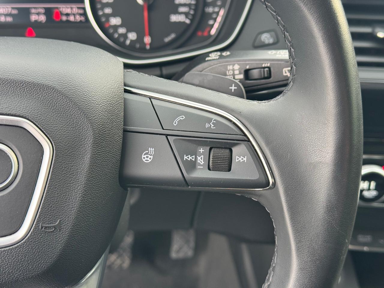 2023 Audi Q5 Komfort **CLEAN CARFAX** Photo