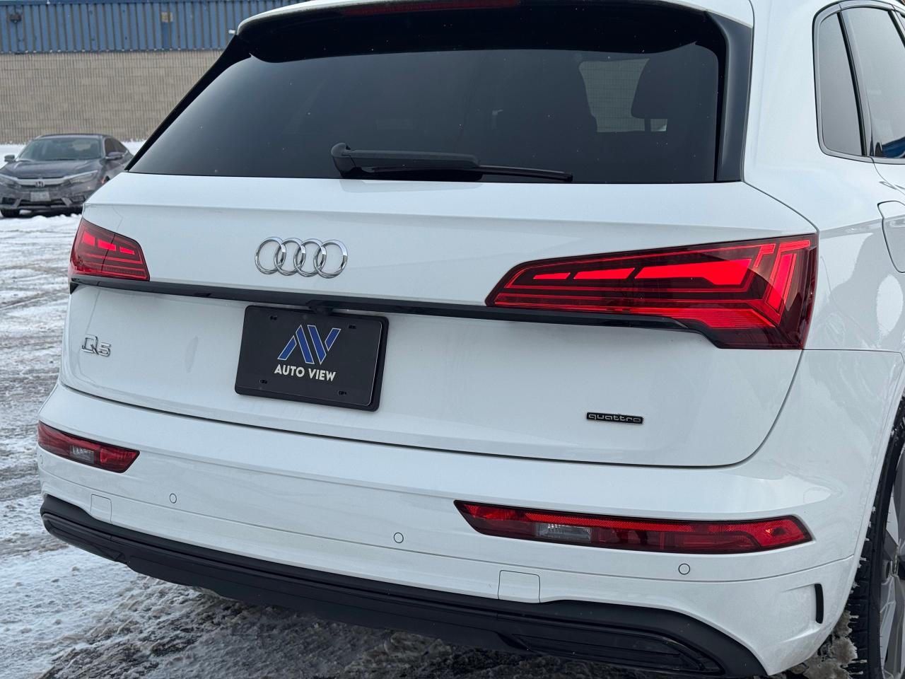 2023 Audi Q5 Komfort **CLEAN CARFAX** Photo