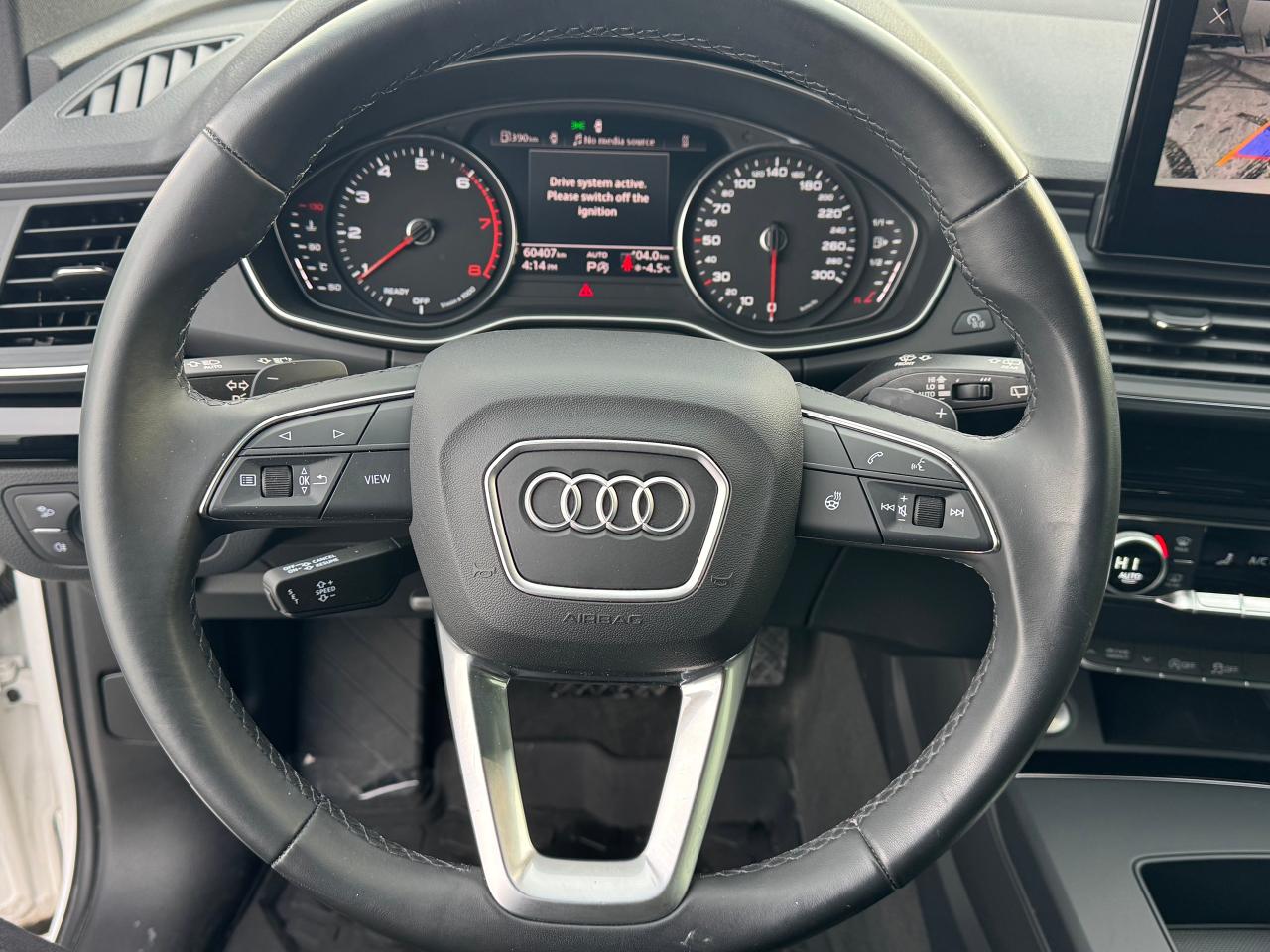 2023 Audi Q5 Komfort **CLEAN CARFAX** Photo