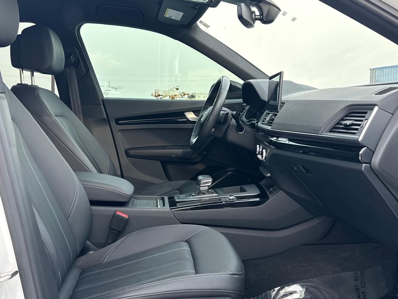 2023 Audi Q5 Komfort **CLEAN CARFAX** Photo