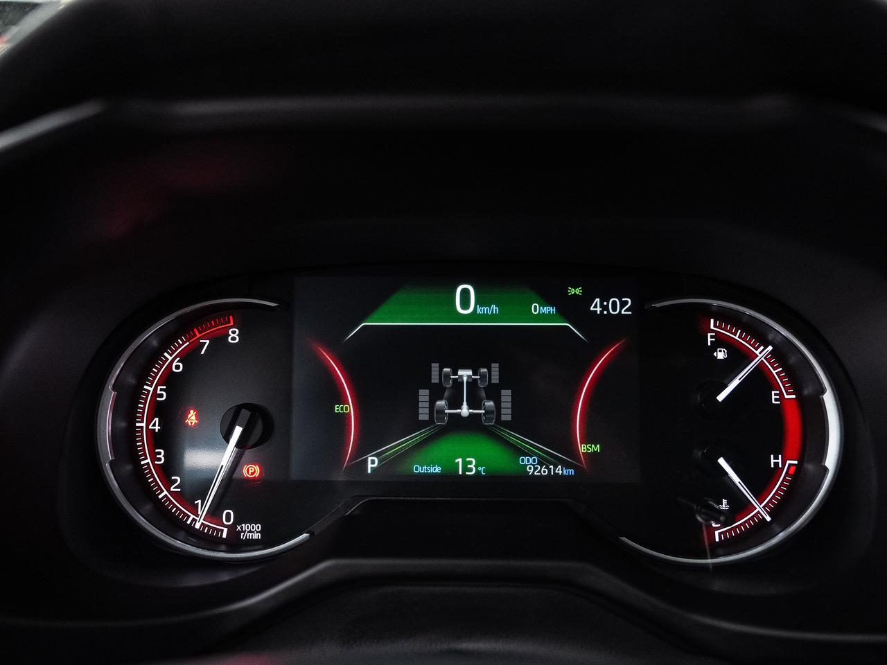 2024 Toyota RAV4 XLE AWD | Sunroof | Heated Seats | BSM | CarPlay