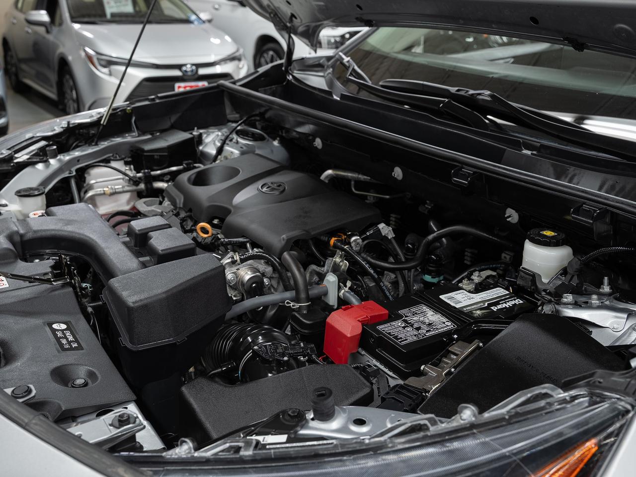 2024 Toyota RAV4 XLE AWD | Sunroof | Heated Seats | BSM | CarPlay