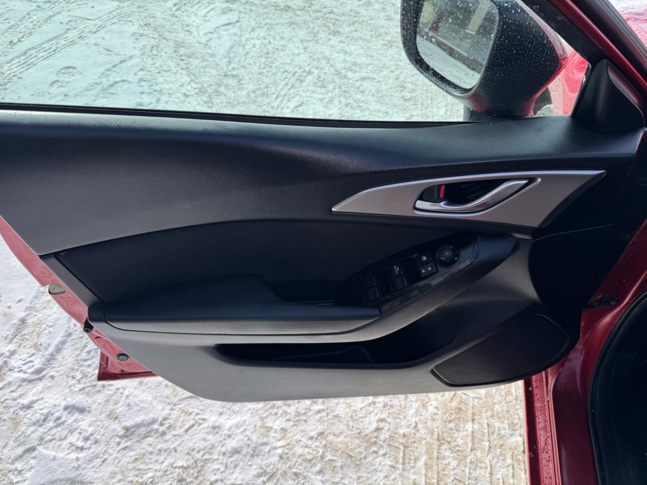 2017 Mazda MAZDA3 GS Accident Free | Heated Seats | Backup Camera Photo