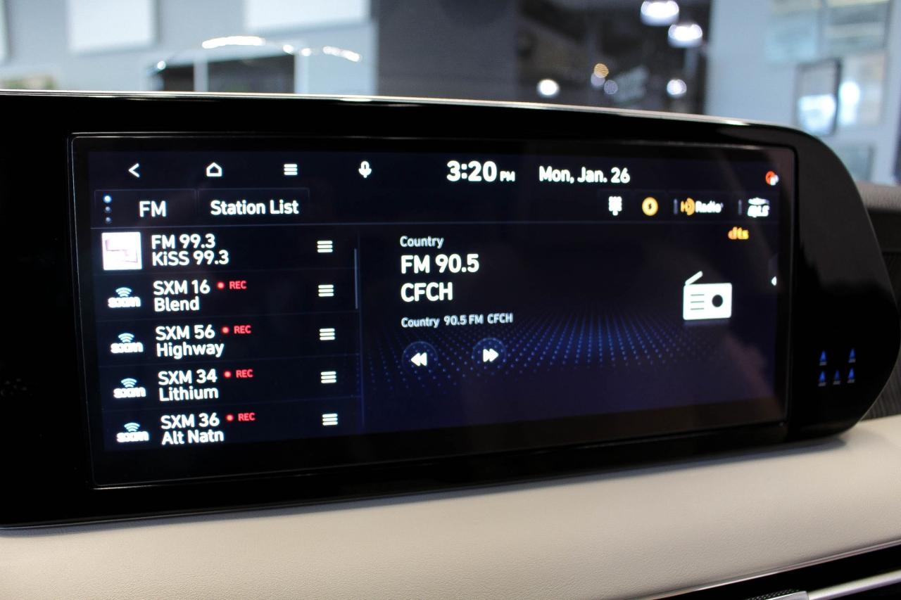 2023 Hyundai PALISADE Ultimate Calligraphy w/Beige Interior 360° CAMERA - HARMAN KARDON AUDIO - HEATED/VENTILATED FRONT AND SECOND ROW SEATS Photo