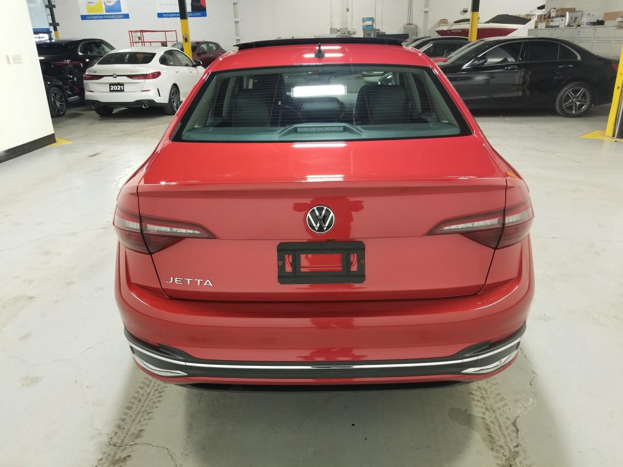 2022 Volkswagen Jetta Highline (A8) 4dr Sedan Photo