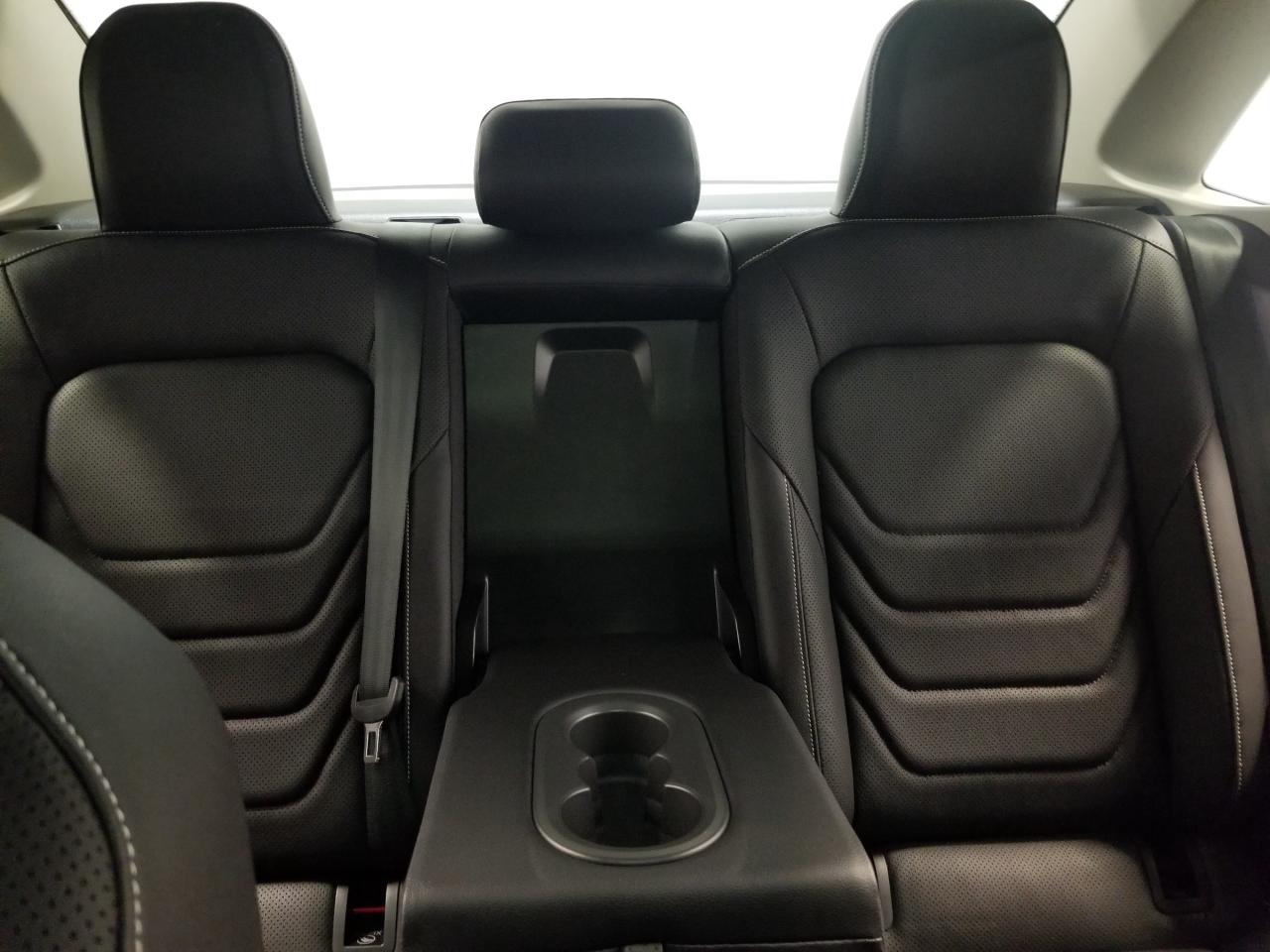 2022 Volkswagen Jetta Highline (A8) 4dr Sedan Photo