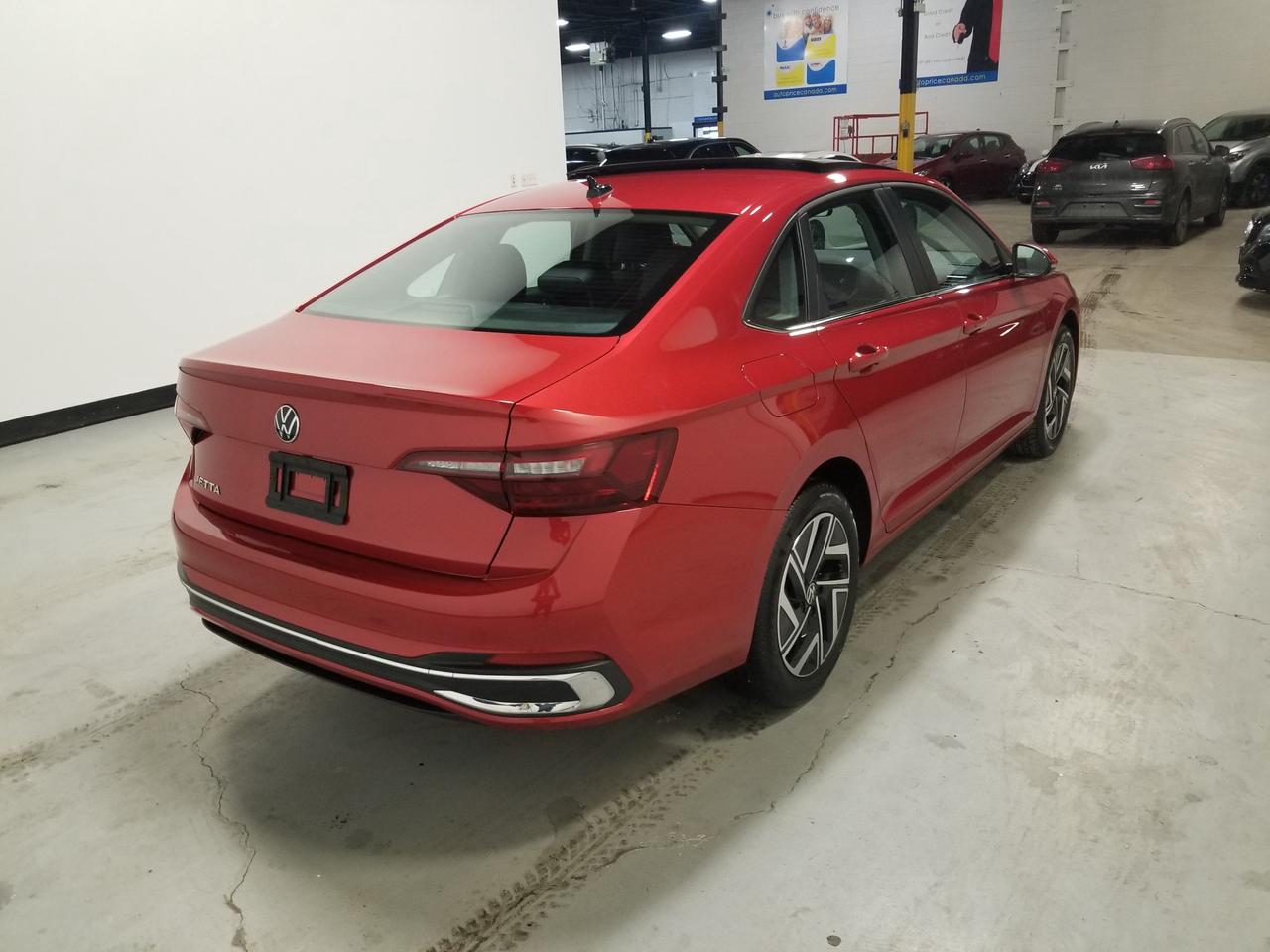 2022 Volkswagen Jetta Highline (A8) 4dr Sedan Photo