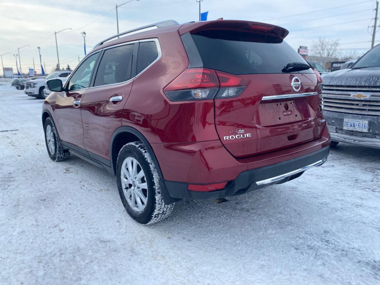 2018 Nissan Rogue SV AWD ~Heated Seats ~Bluetooth ~Moonroof ~Camera Photo