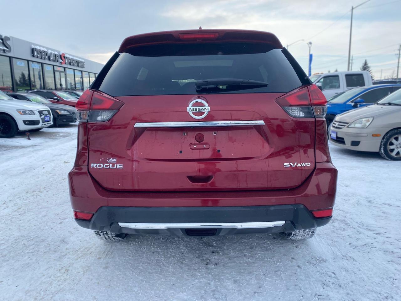 2018 Nissan Rogue SV AWD ~Heated Seats ~Bluetooth ~Moonroof ~Camera Photo2