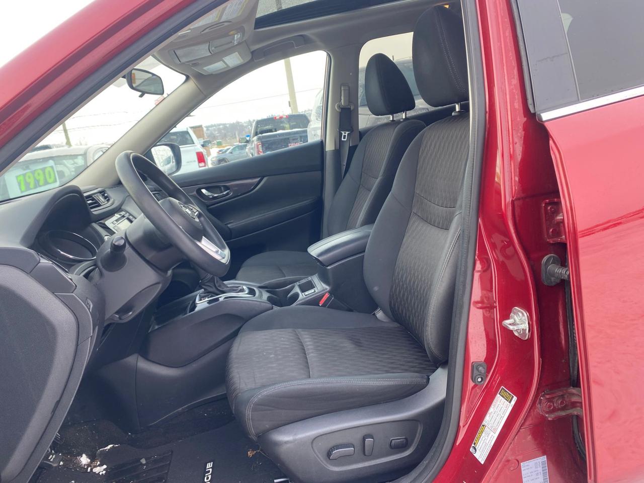 2018 Nissan Rogue SV AWD ~Heated Seats ~Bluetooth ~Moonroof ~Camera Photo