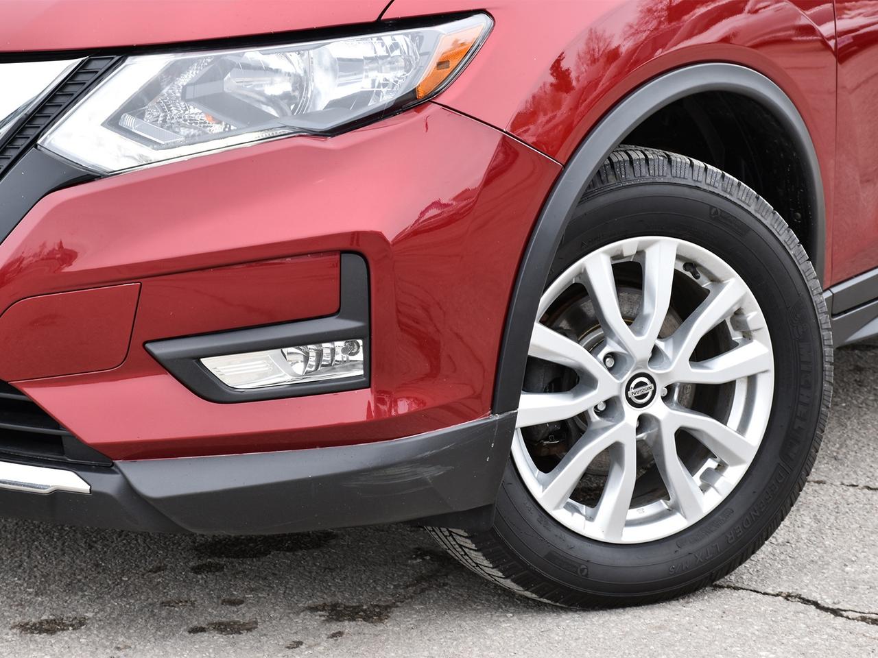 2018 Nissan Rogue SV AWD ~Heated Seats ~Bluetooth ~Moonroof ~Camera Photo