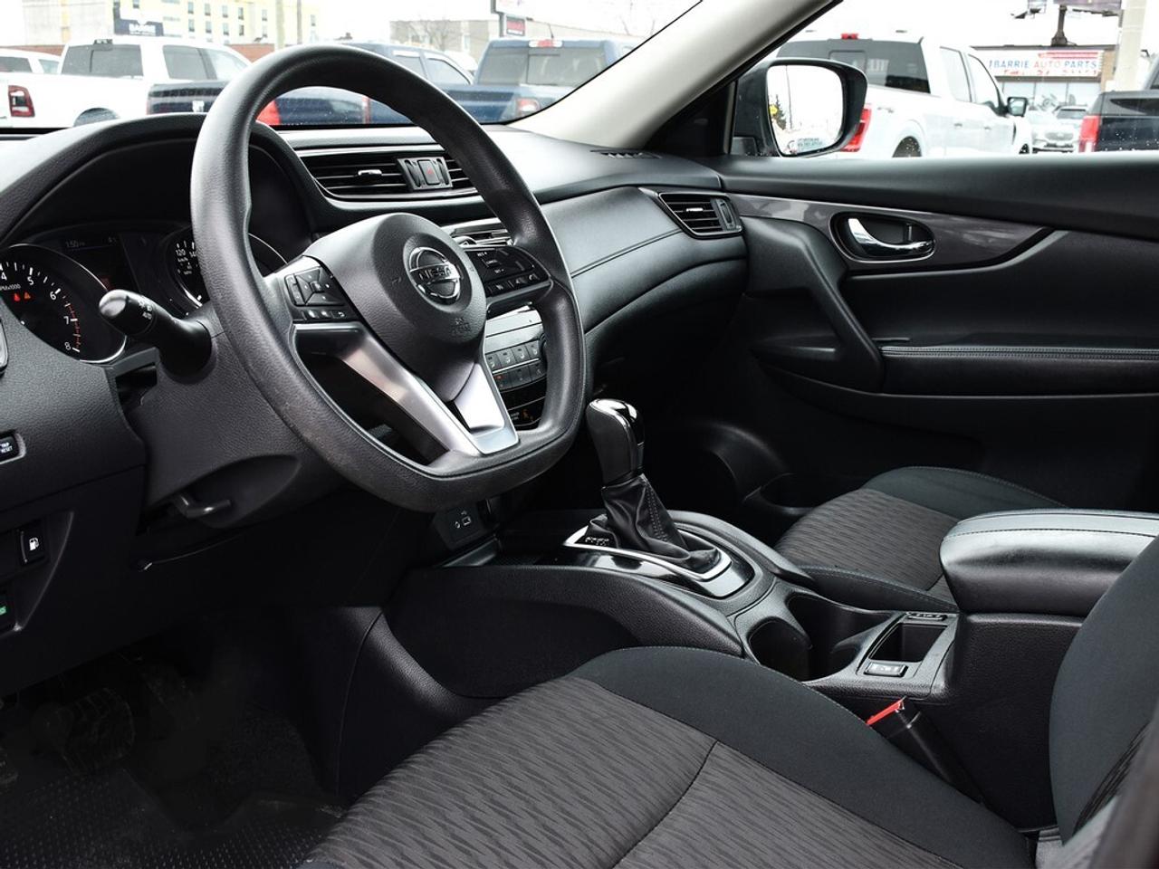 2018 Nissan Rogue SV AWD ~Heated Seats ~Bluetooth ~Moonroof ~Camera Photo