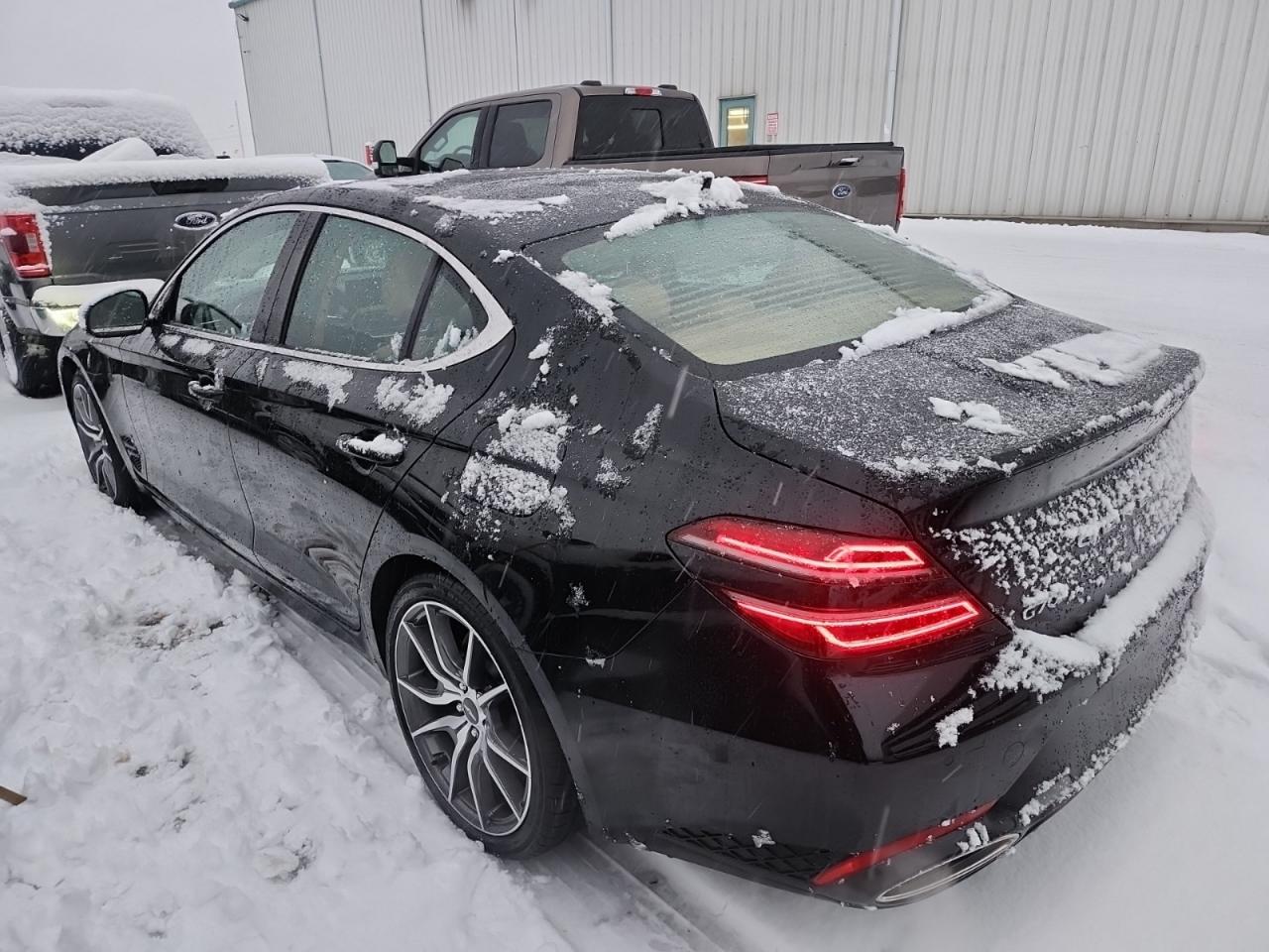 2022 Genesis G70 3.3T ADVANCED - LTHR! NAV! BACK-UP CAM! BSM! HUD! Photo2