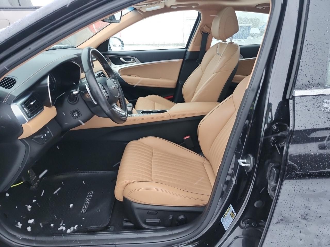 2022 Genesis G70 3.3T ADVANCED - LTHR! NAV! BACK-UP CAM! BSM! HUD! Photo