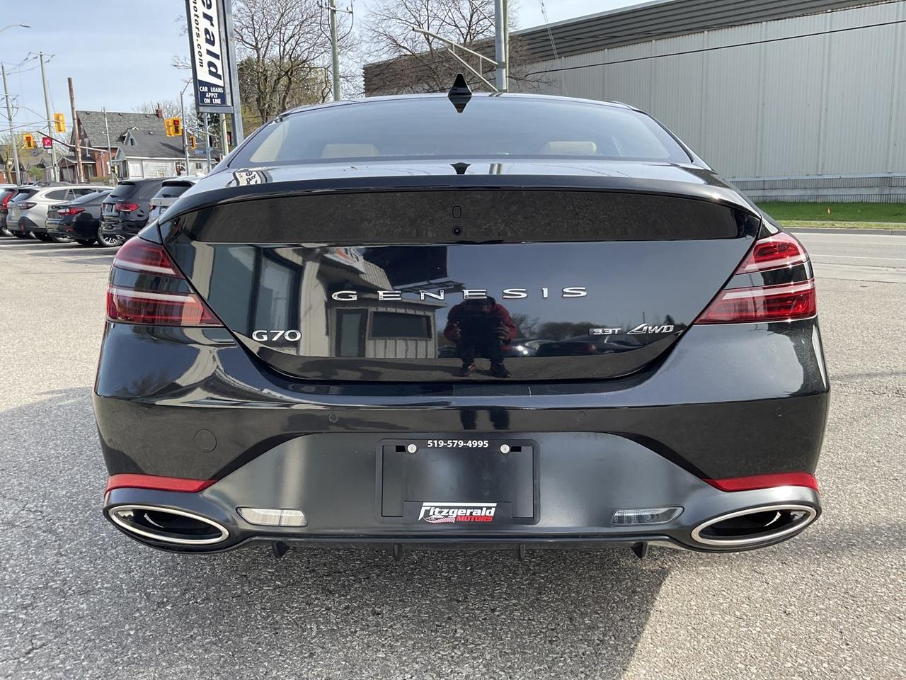 2022 Genesis G70 3.3T ADVANCED - LTHR! NAV! BACK-UP CAM! BSM! HUD! Photo
