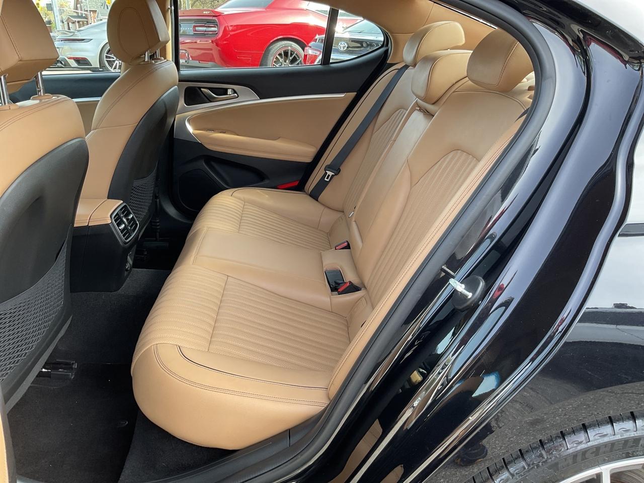 2022 Genesis G70 3.3T ADVANCED - LTHR! NAV! BACK-UP CAM! BSM! HUD! Photo