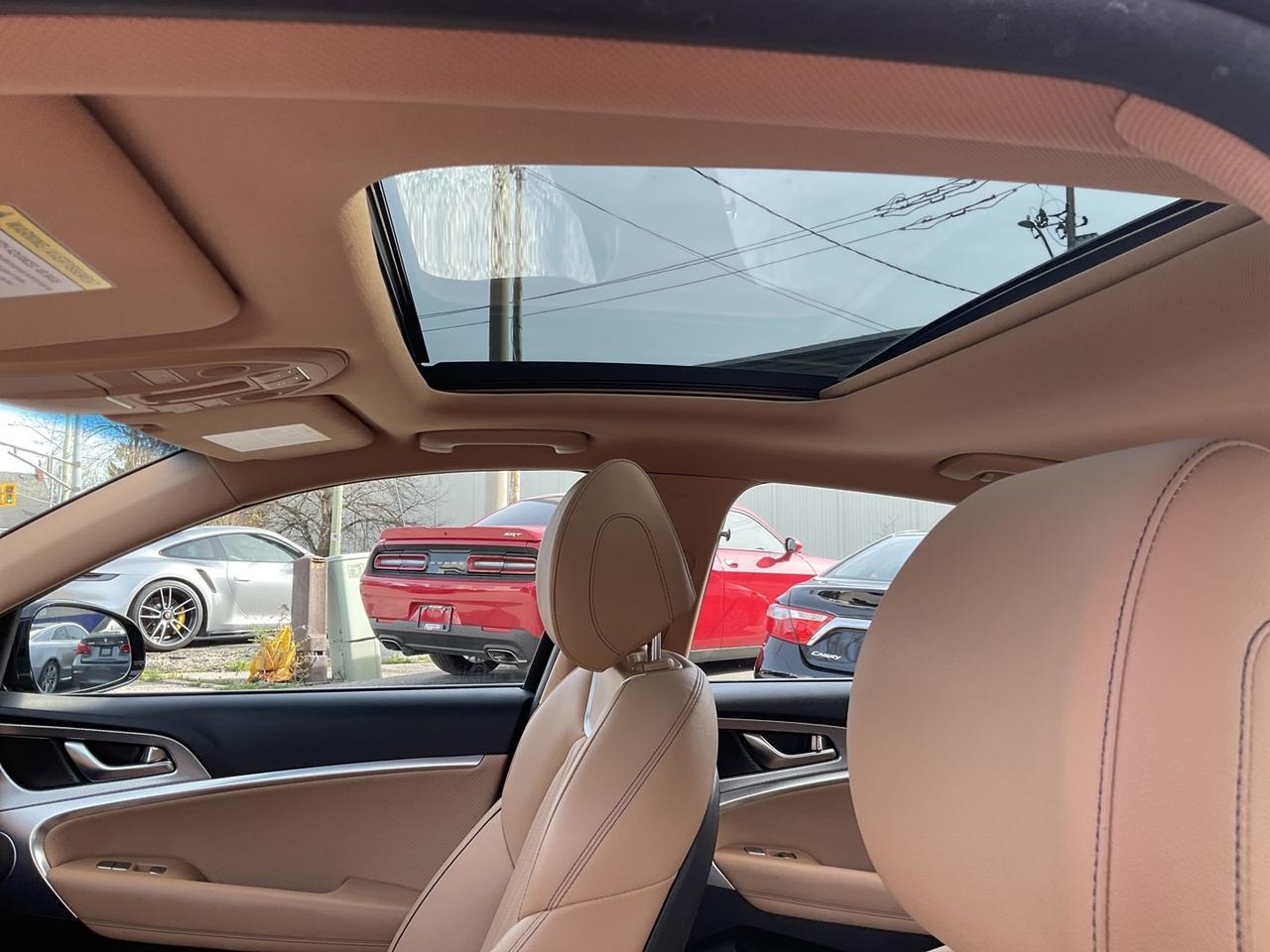 2022 Genesis G70 3.3T ADVANCED - LTHR! NAV! BACK-UP CAM! BSM! HUD! Photo