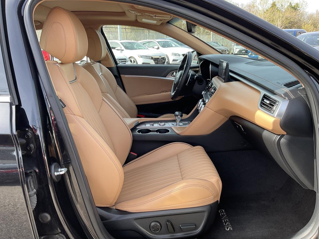 2022 Genesis G70 3.3T ADVANCED - LTHR! NAV! BACK-UP CAM! BSM! HUD! Photo