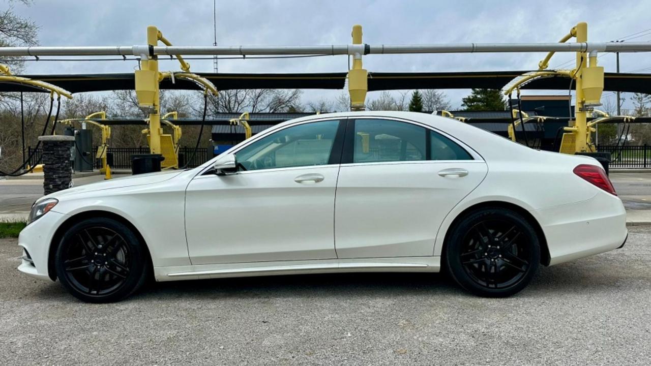 2016 Mercedes-Benz S-Class * AWD * MUST SEE S 550 4MATIC Photo