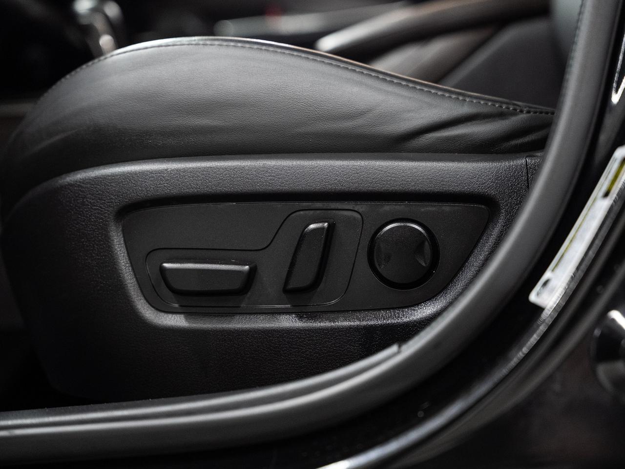 2022 Mazda CX-30 GT AWD | Nav | Leather | Sunroof | CarPlay