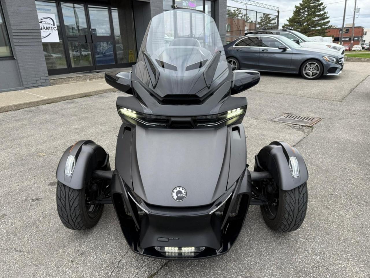 2022 Can-Am Spyder RT LIMITED/ CLEAN CARFAX/ SERVICED/ OEM UPGRADES - Photo #2