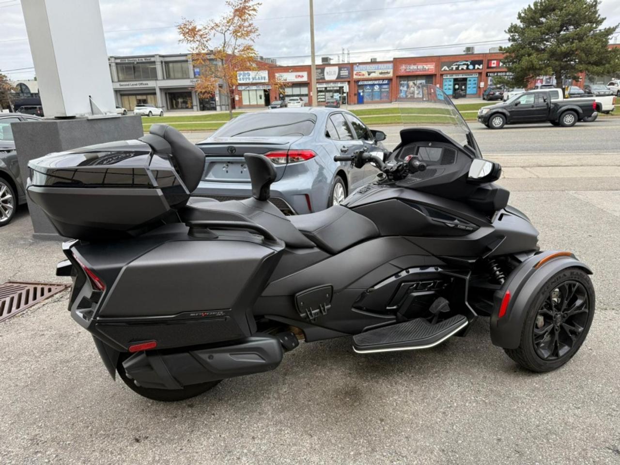 2022 Can-Am Spyder RT LIMITED/ CLEAN CARFAX/ SERVICED/ OEM UPGRADES - Photo #9