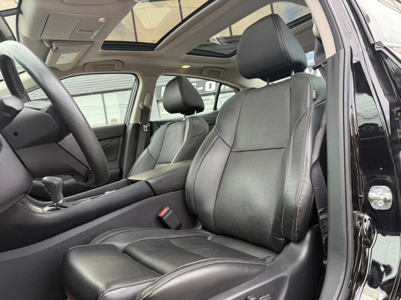 2018 Nissan Maxima SL / LEATHER/ NO ACCIDENTS/ SUNROOF/ NAVI - Photo #10