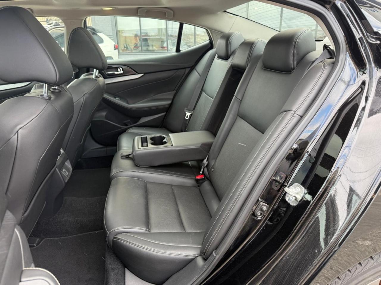 2018 Nissan Maxima SL / LEATHER/ NO ACCIDENTS/ SUNROOF/ NAVI - Photo #11