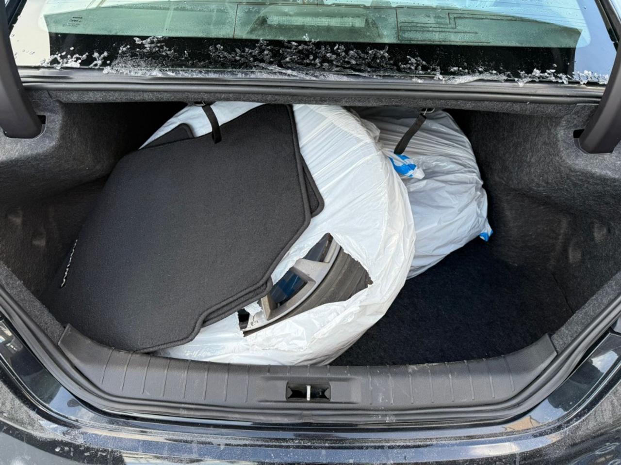 2018 Nissan Maxima SL / LEATHER/ NO ACCIDENTS/ SUNROOF/ NAVI - Photo #22