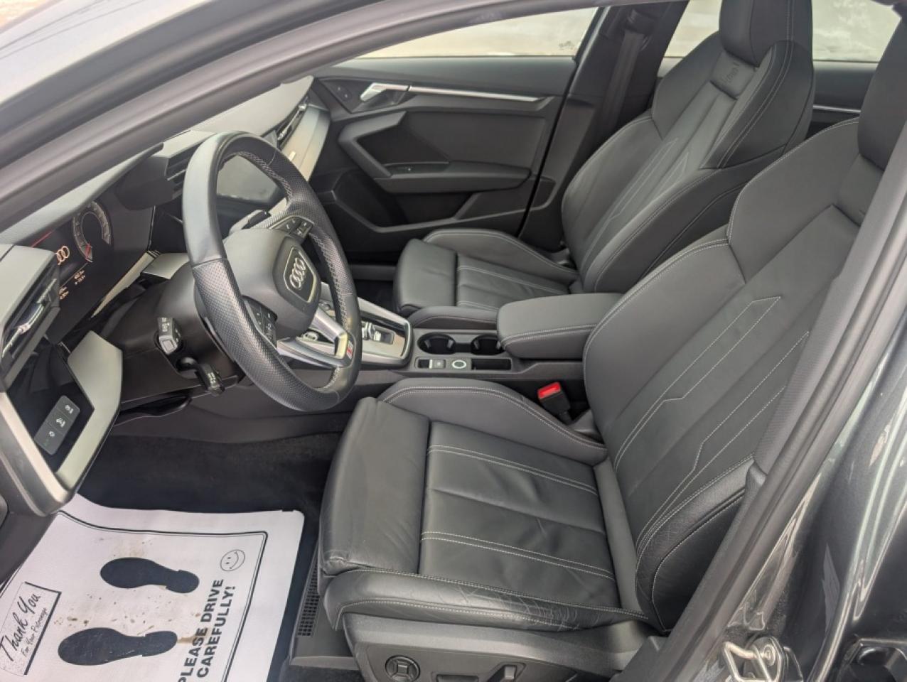 2022 Audi A3 QUATTRO TECHNIK 40 TFSI/ S-LINE/ AWD/ SUNROOF/ NAV - Photo #9