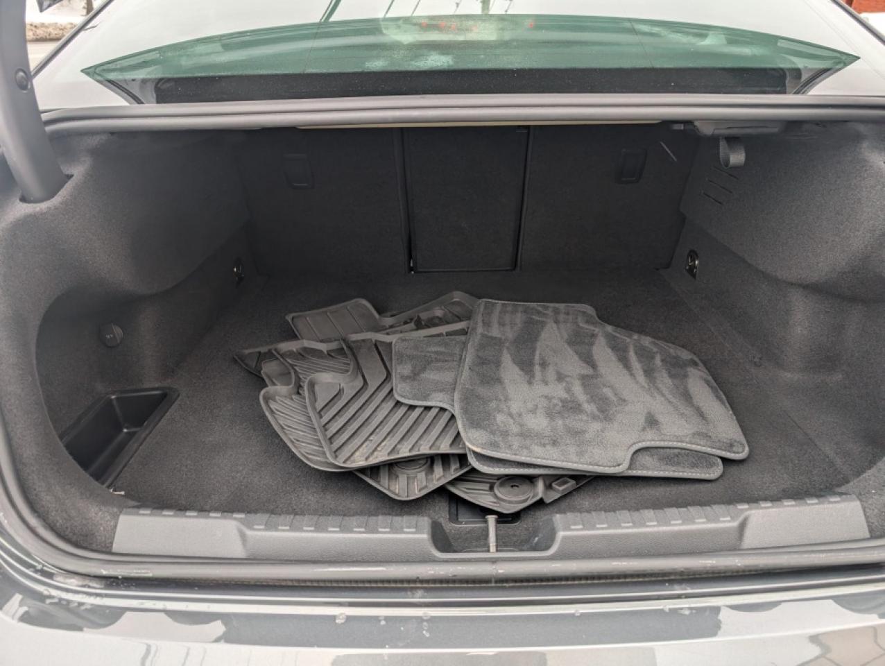 2022 Audi A3 QUATTRO TECHNIK 40 TFSI/ S-LINE/ AWD/ SUNROOF/ NAV - Photo #21