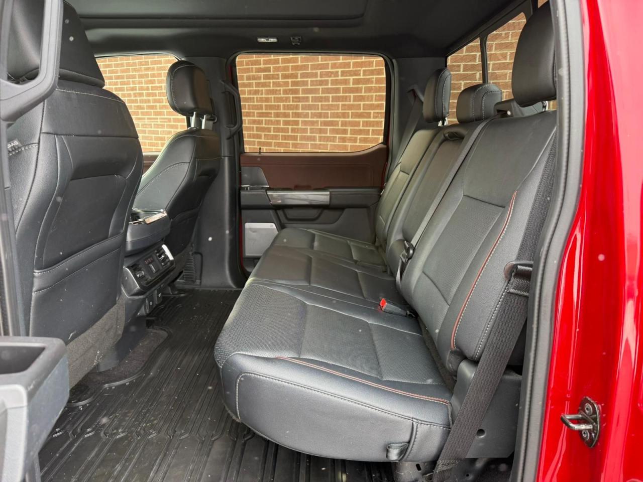 2021 Ford F-150 Lariat Photo