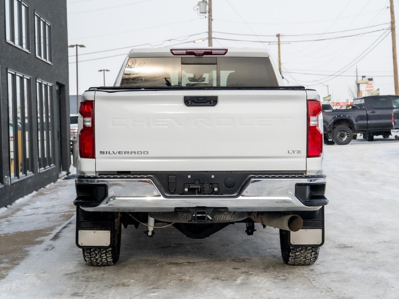 2023 Chevrolet Silverado 3500 LTZ Photo6