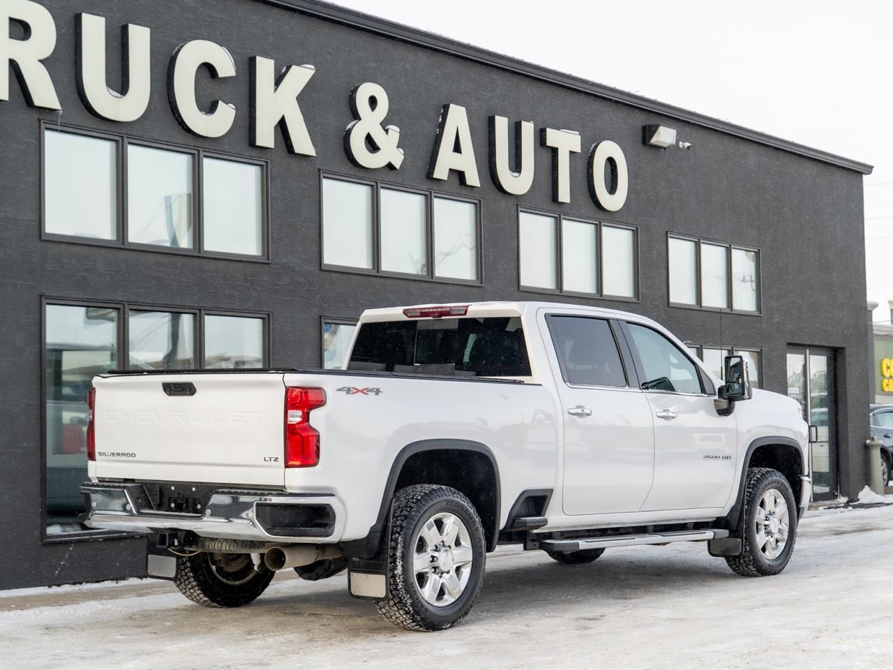 2023 Chevrolet Silverado 3500 LTZ Photo5