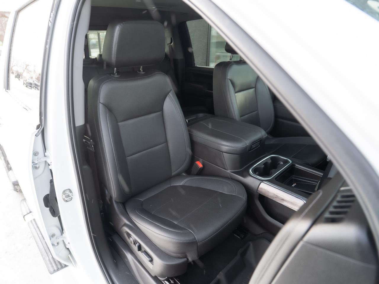 2023 Chevrolet Silverado 3500 LTZ Photo40