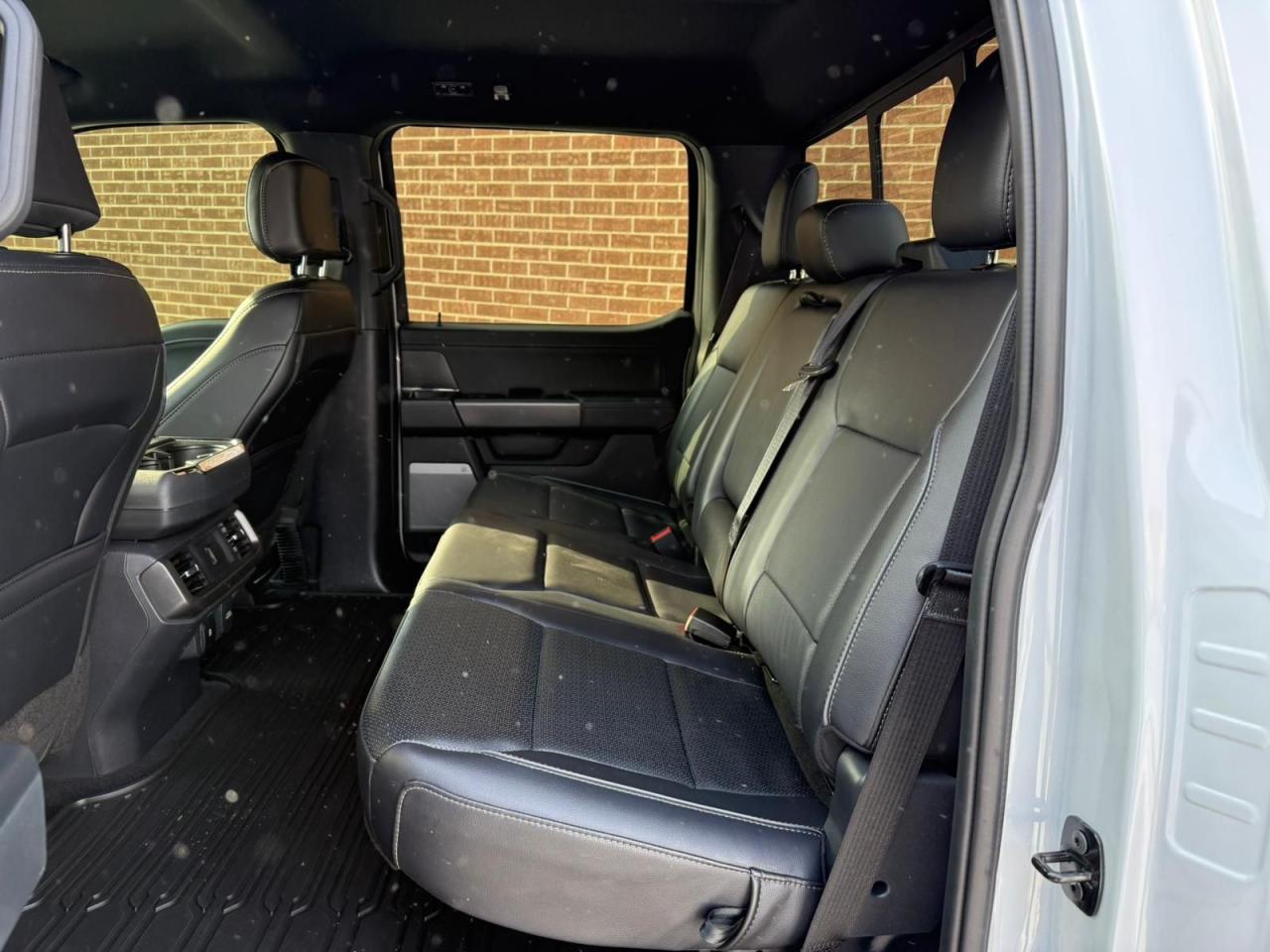 2025 Ford F-150 Lariat Photo